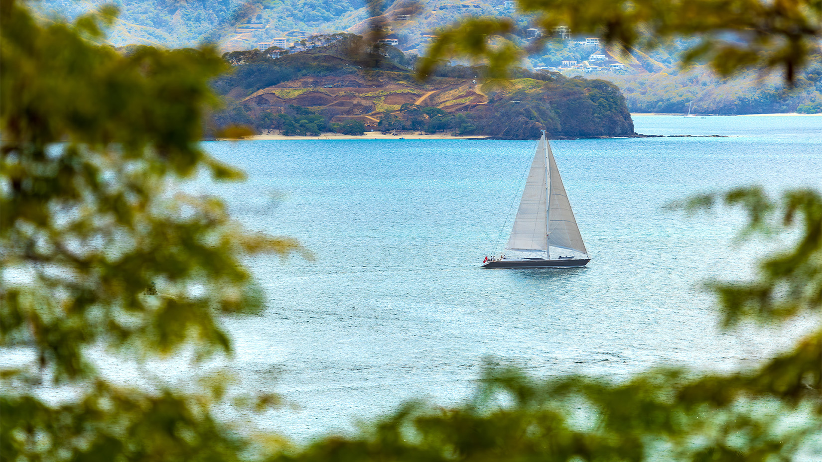 Investing in Paradise: A 2025 Guide to Luxury Real Estate in Papagayo Peninsula
