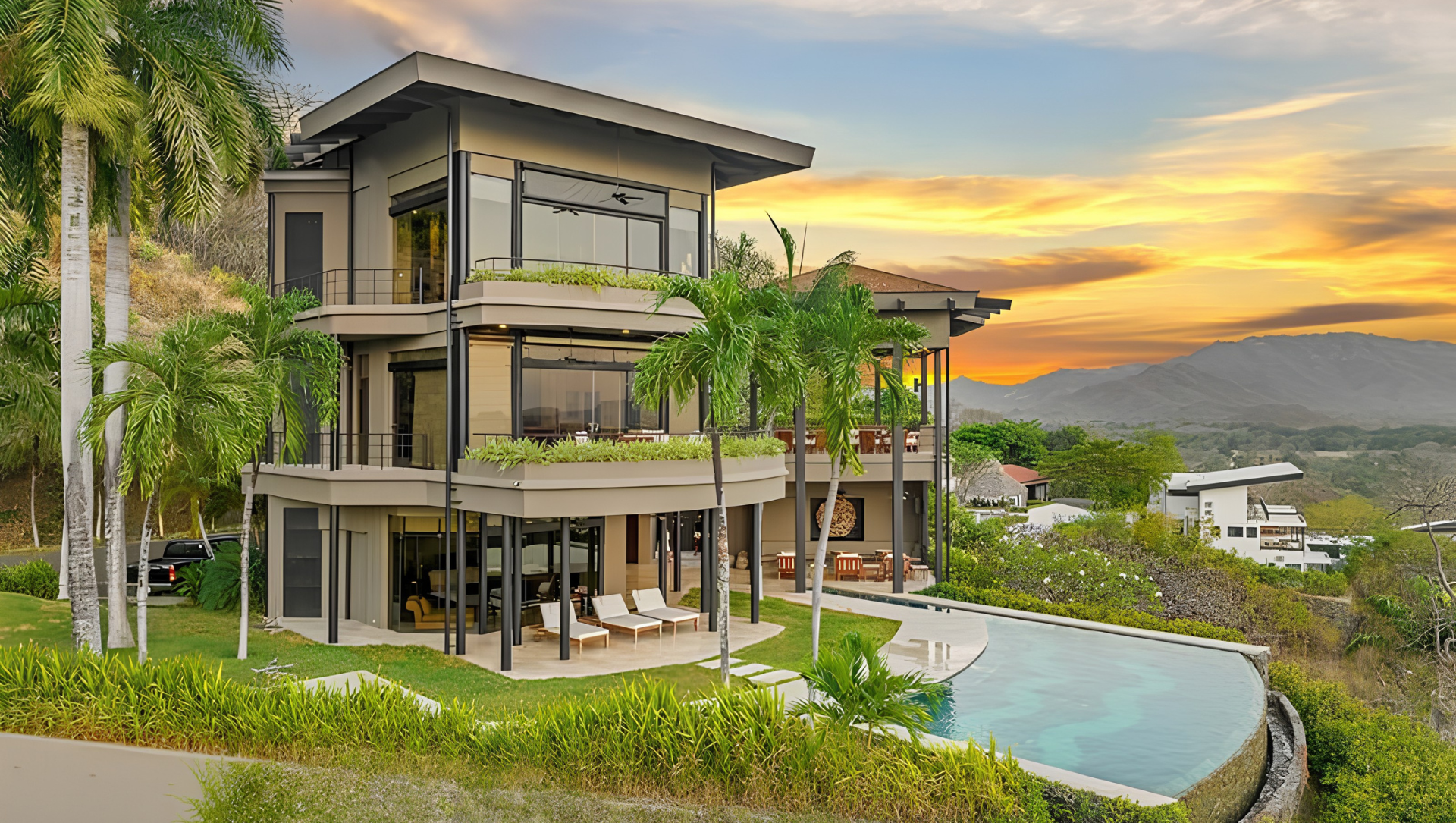 Costa Rica vs USA and Canada: Cost of Living Breakdown (2026 Guide)